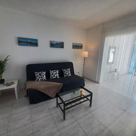 Relax Playa Blanca Apartment Exterior photo